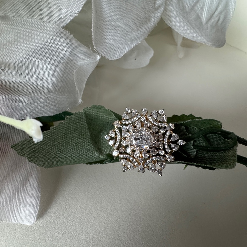 Stunning Silver Floral Earrings
